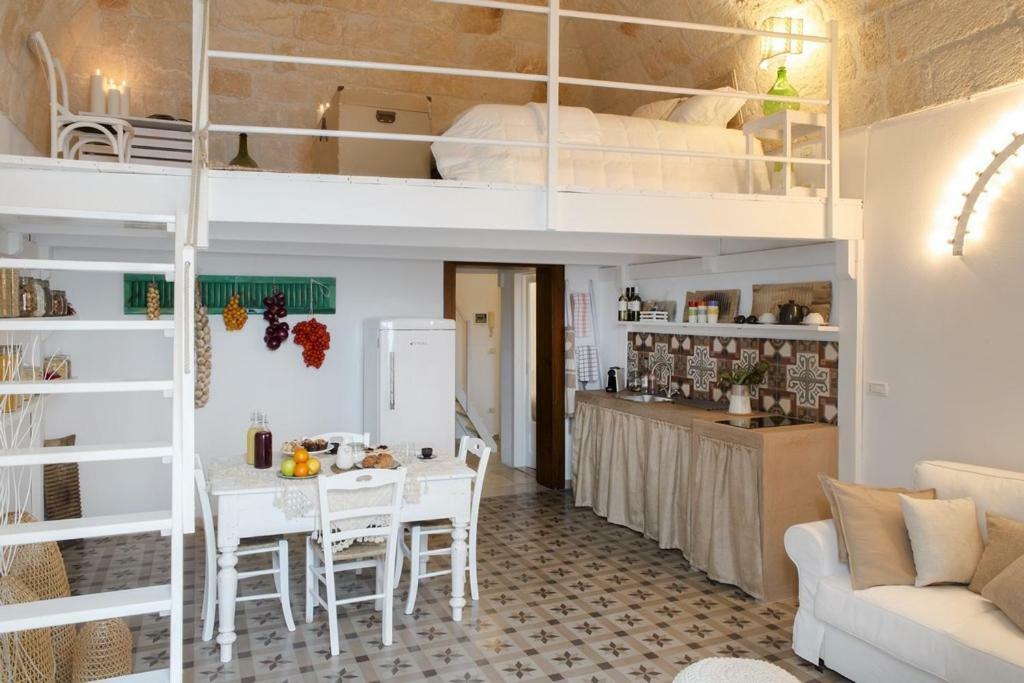 Allure 84 - Little Gem In The Heart Of The Old Town Polignano a Mare Exteriör bild